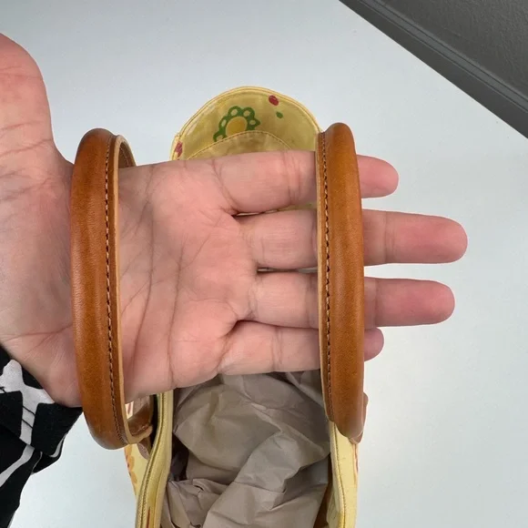 J.Jill Floral Canvas Bucket Tote Bag with Tan Handles - Picture 6 of 16